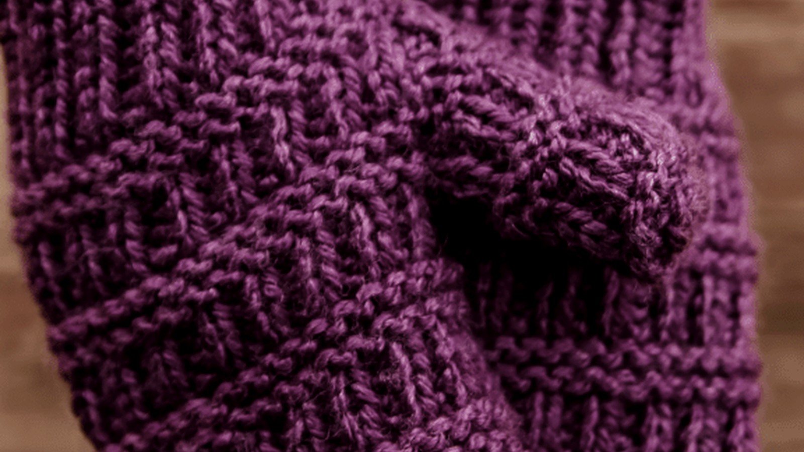 Crochet Mitten Pattern: Warm Winter Glove Tutorials