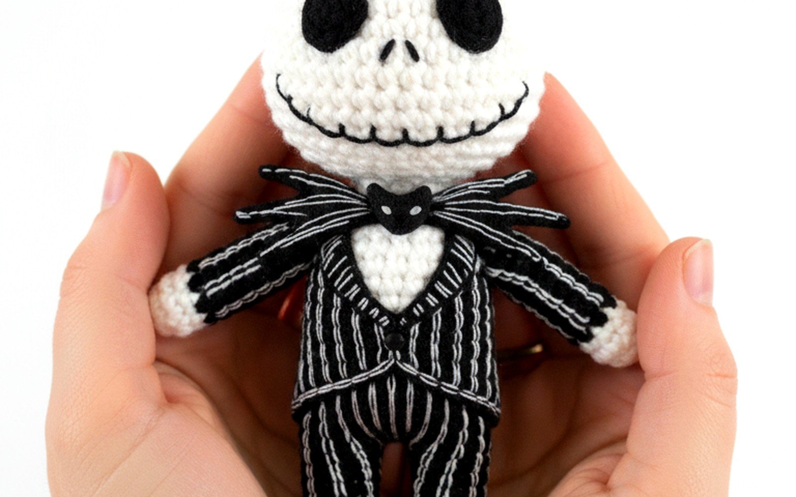Crochet Jack Skellington: Nightmare Before Christmas Pattern