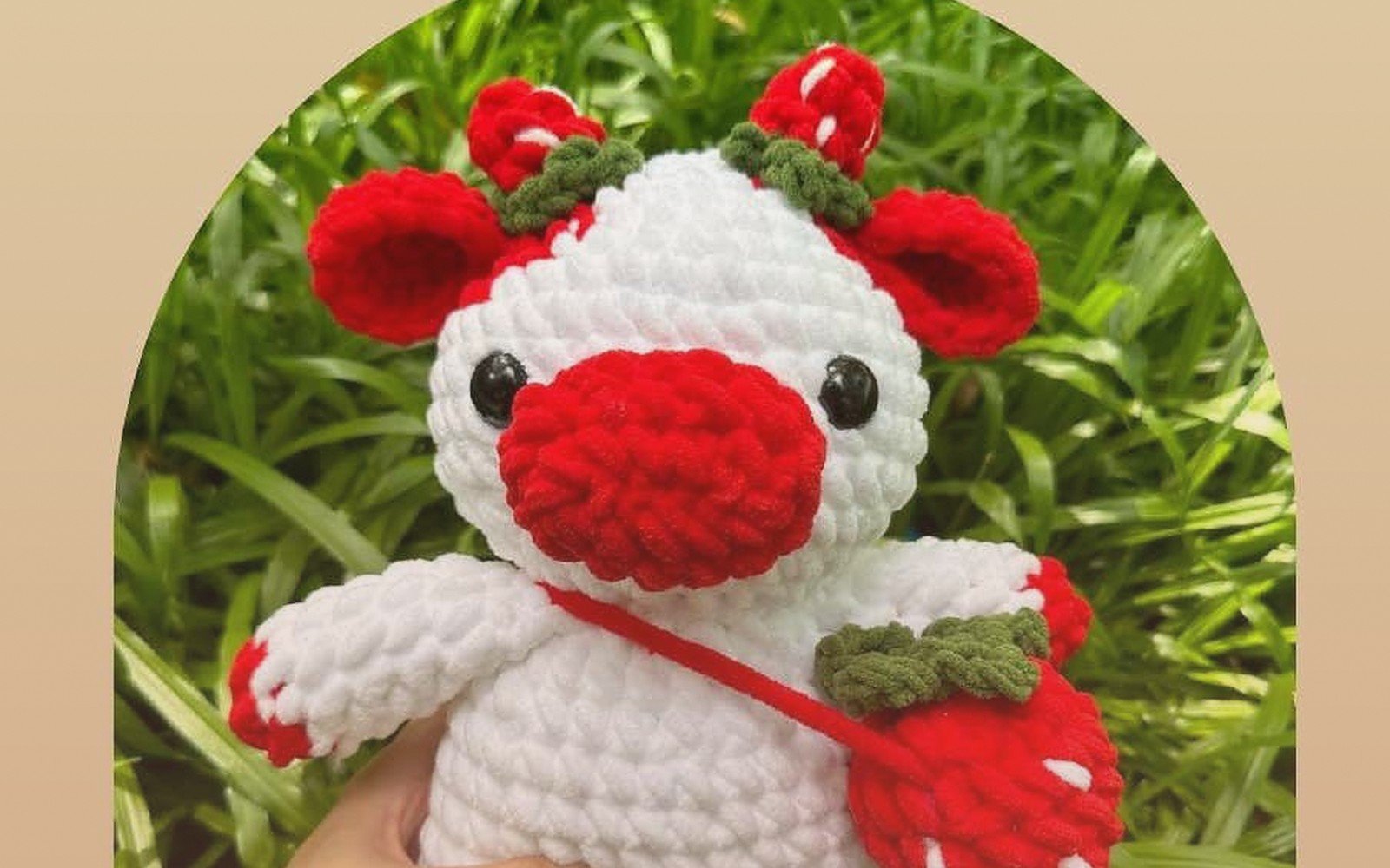 Strawberry Cow Crochet: Cute Amigurumi Pattern